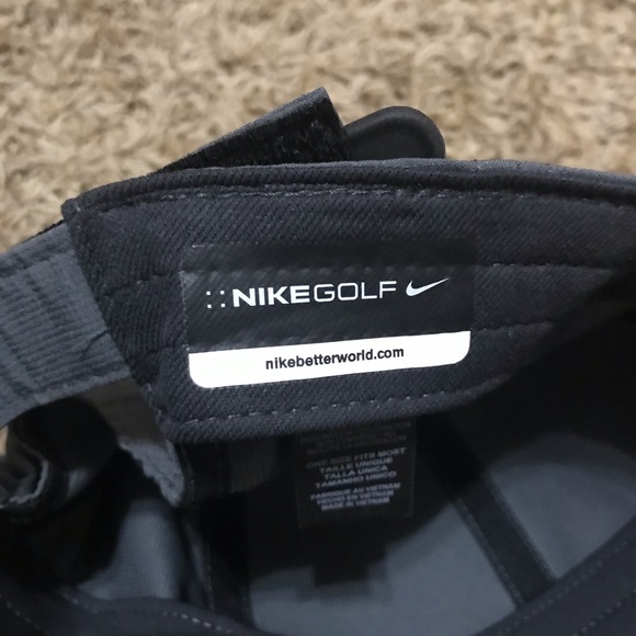 Nike golf hat - Picture 2 of 2